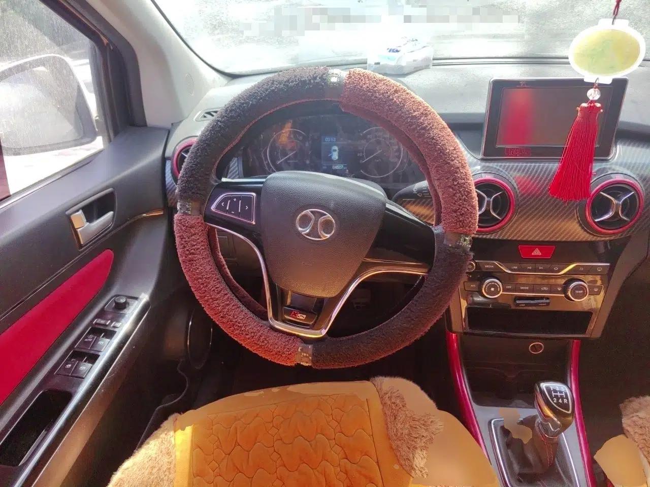 BAIC Senova X25 2015 1.5L Manual Elite Edition — миниатюра 11