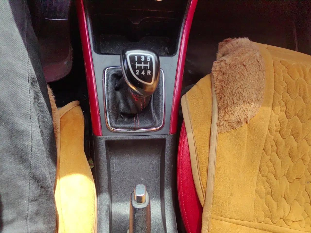 BAIC Senova X25 2015 1.5L Manual Elite Edition — миниатюра 15