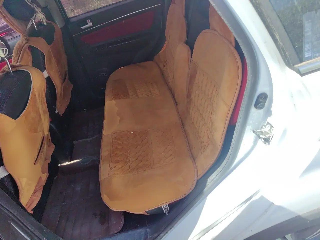 BAIC Senova X25 2015 1.5L Manual Elite Edition — миниатюра 18