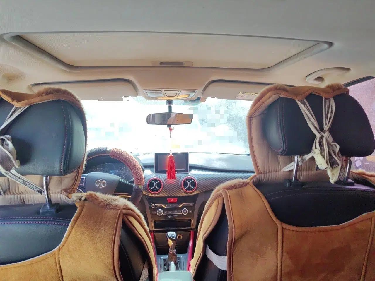 BAIC Senova X25 2015 1.5L Manual Elite Edition — миниатюра 19