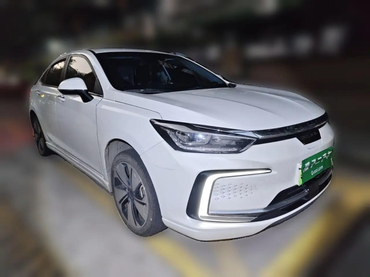 BAIC Beijing EU7 2022 Yishang Edition — миниатюра 3