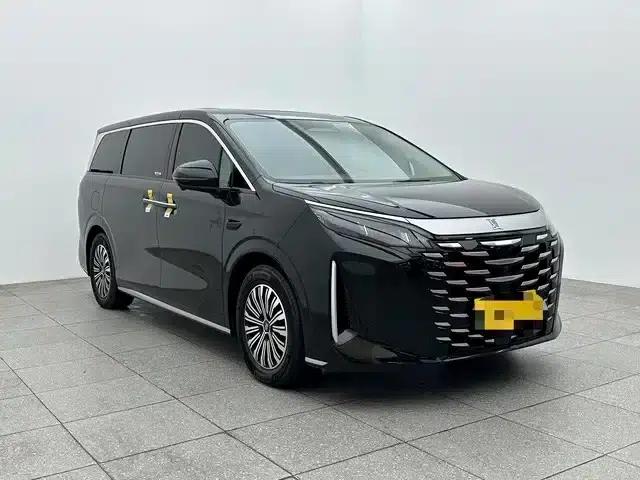 Summer 2025 DM-i 1.5T 180km Excellent Edition — миниатюра 3