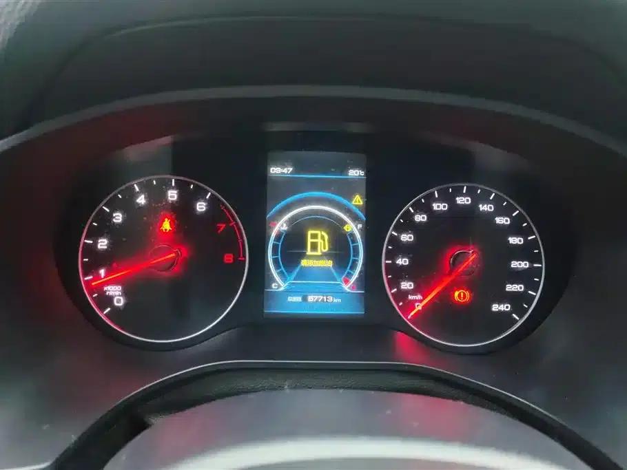 Song 2021 Classic Edition 1.5T Manual Deluxe — миниатюра 14