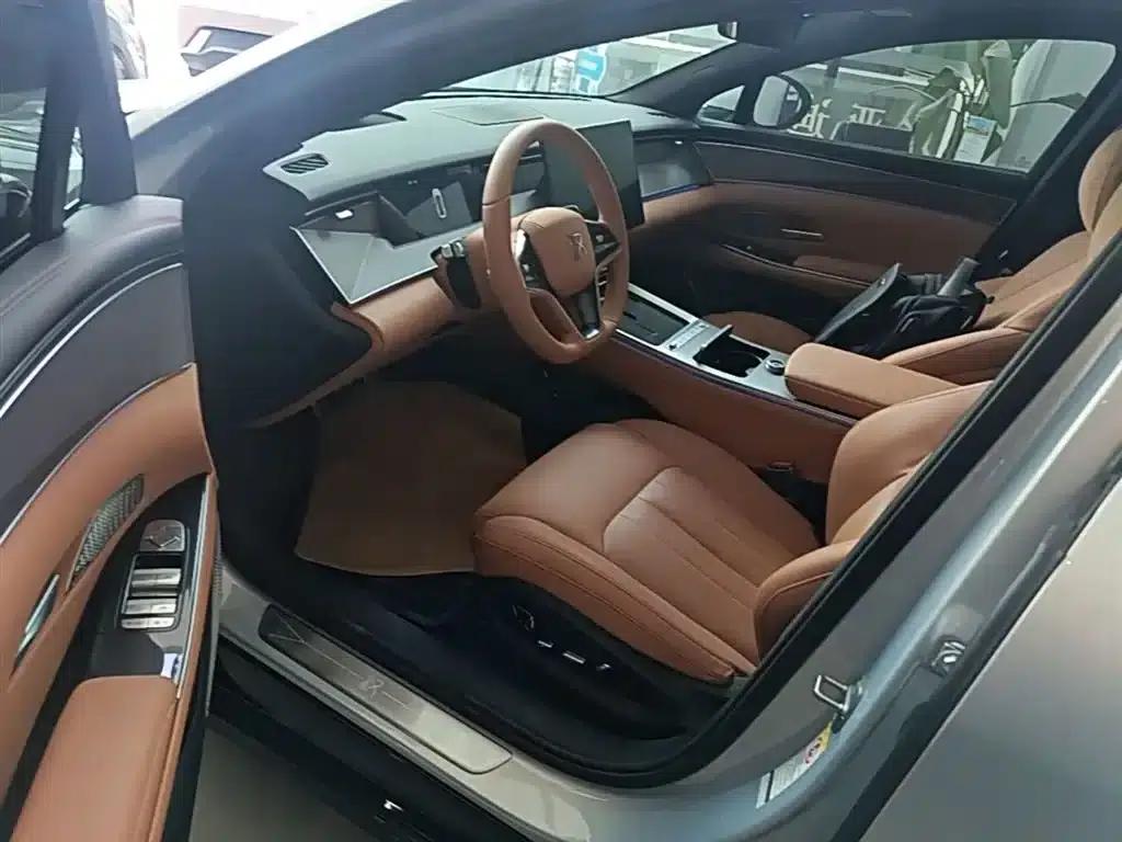 Han L 2025 EV All-Wheel Drive LiDAR Flagship Edition — миниатюра 15