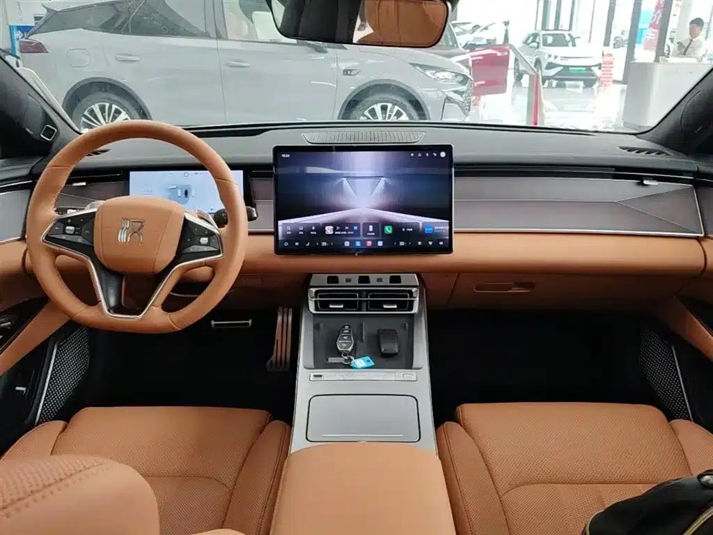 Han L 2025 EV All-Wheel Drive LiDAR Flagship Edition — миниатюра 9