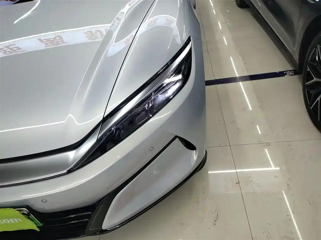 Han L 2025 EV All-Wheel Drive LiDAR Flagship Edition — миниатюра 18