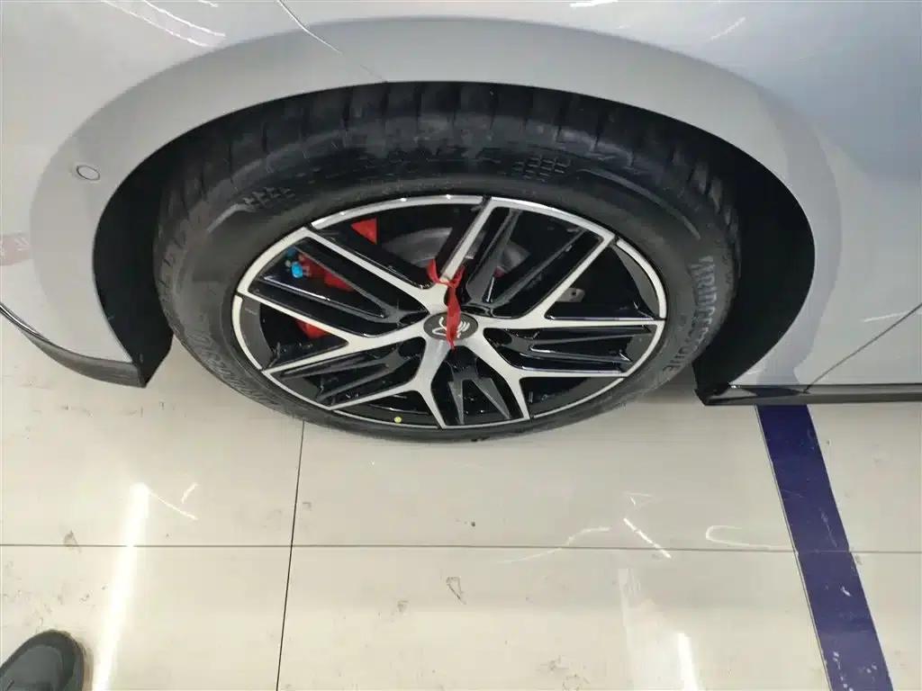 Han L 2025 EV All-Wheel Drive LiDAR Flagship Edition — миниатюра 25