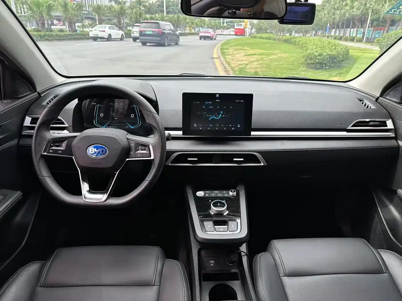 BYD e2 2019 Standard Range Smart & Comfort Edition — миниатюра 9