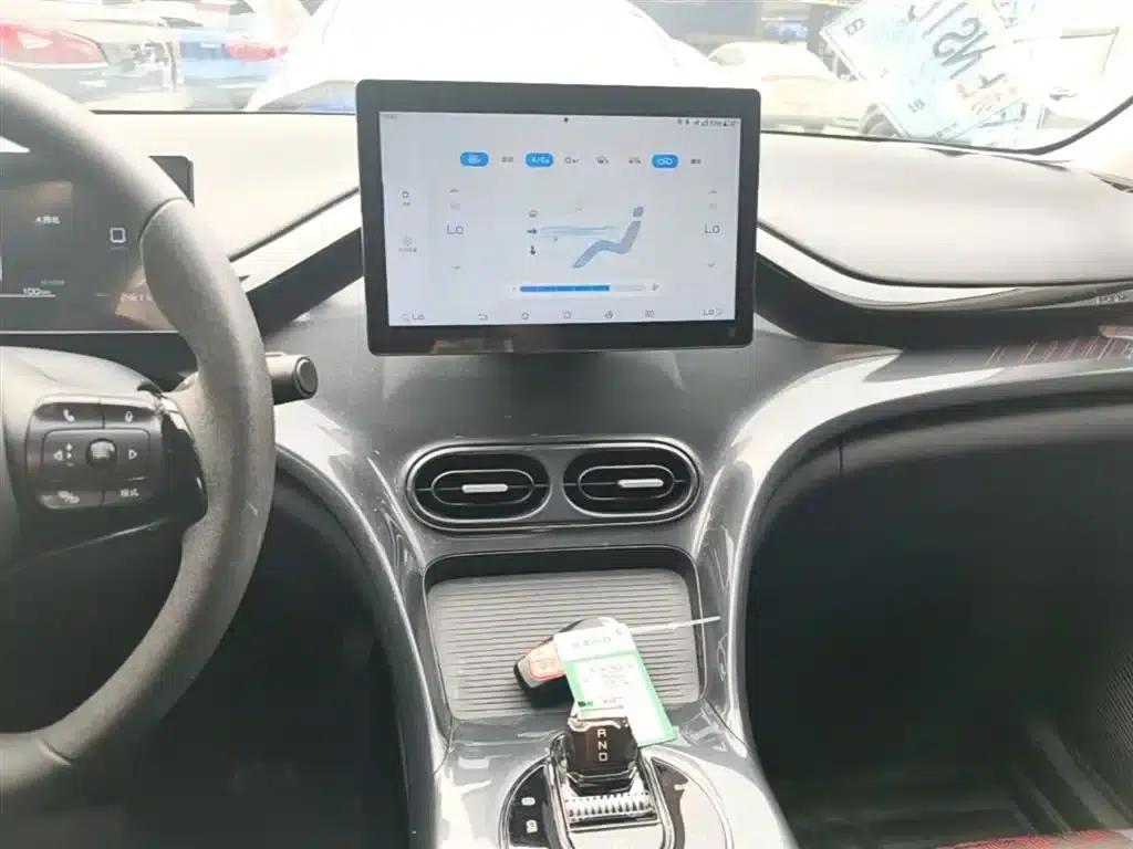 BYD e2 2023 Comfort Model — миниатюра 13
