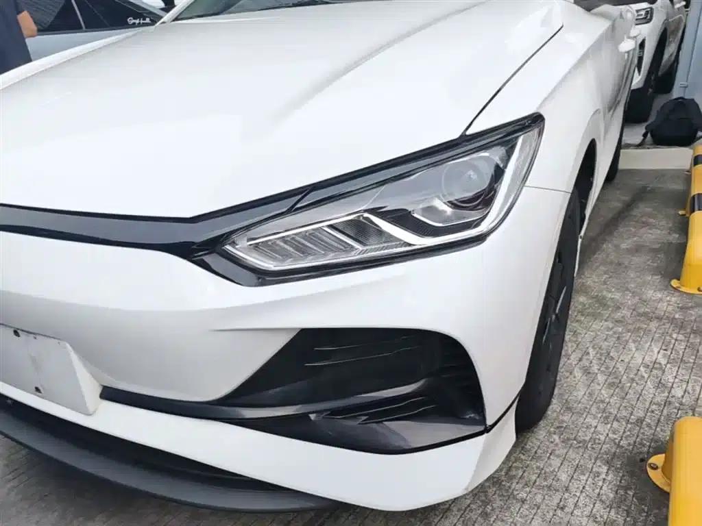 BYD e2 2023 Comfort Model — миниатюра 24