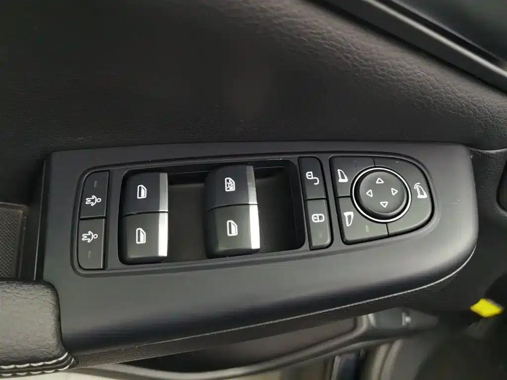 Tang 2019 2.0T Automatic Intelligent Connected Premium 5-seater National VI Emission Standard — миниатюра 9