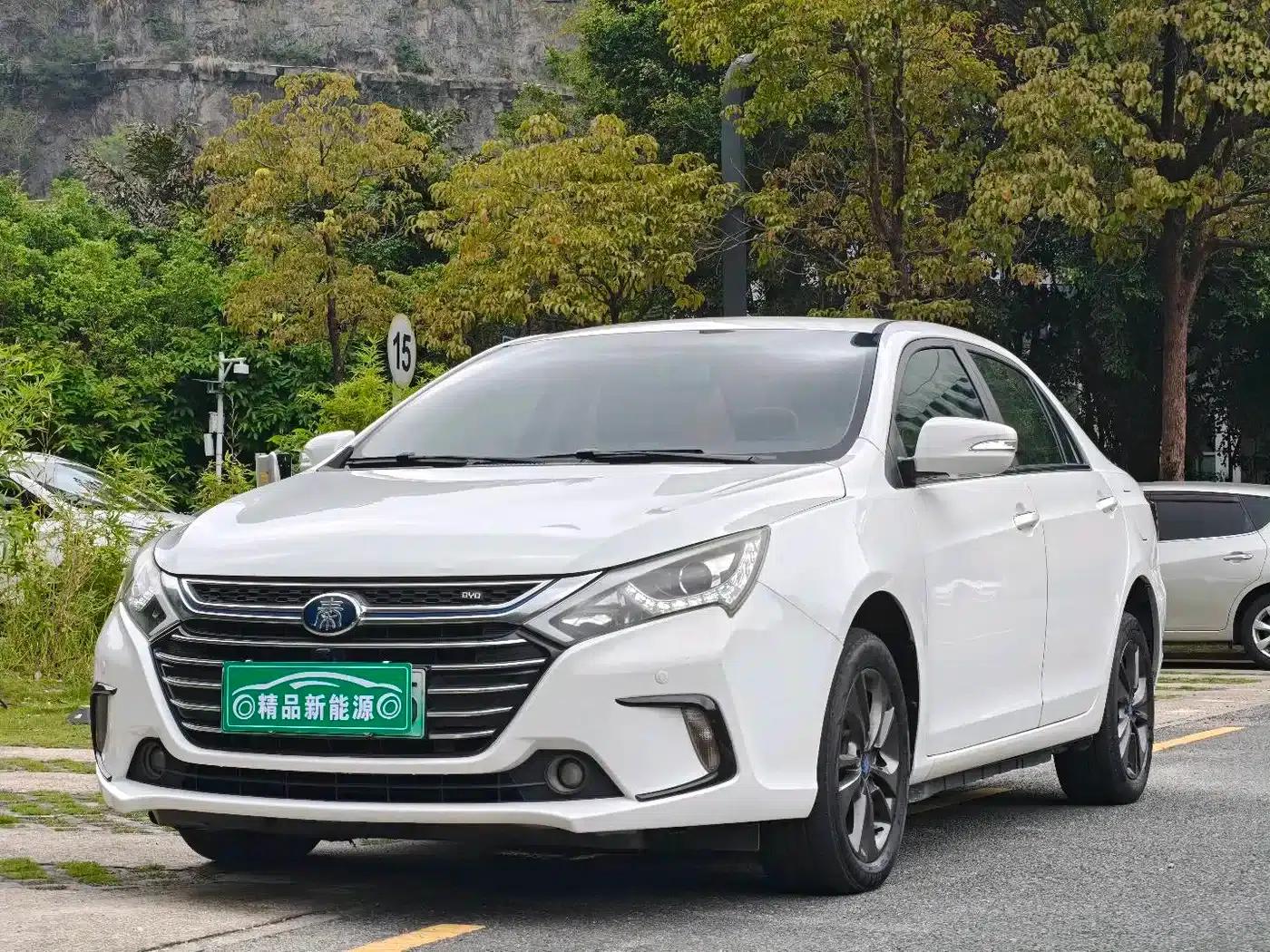 Qin New Energy 2017 1.5T Premium Edition — миниатюра 1