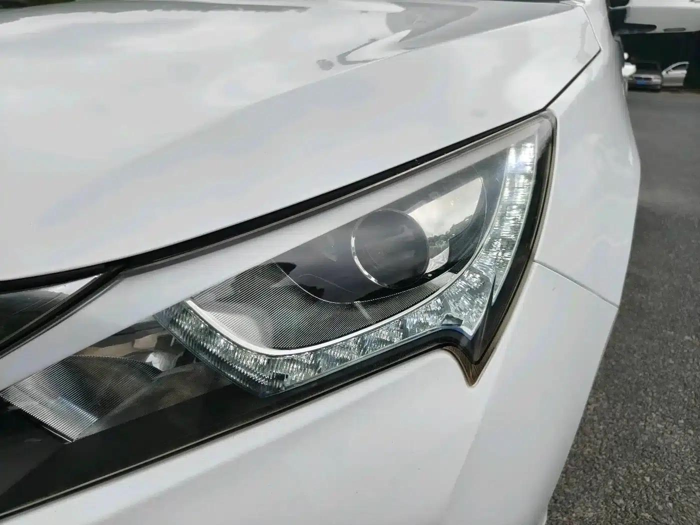 Qin New Energy 2017 1.5T Premium Edition — миниатюра 11