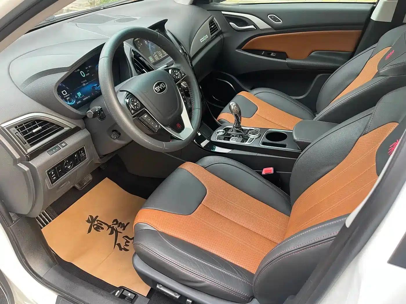 Qin New Energy 2015 1.5T Dual Crown Flagship Plus Edition — миниатюра 6