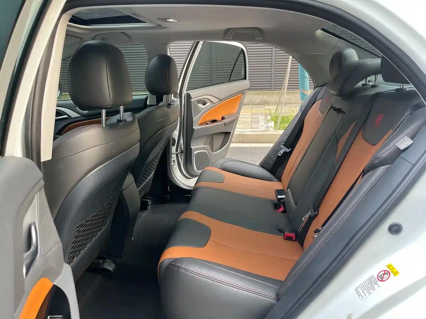 Qin New Energy 2015 1.5T Dual Crown Flagship Plus Edition — миниатюра 9
