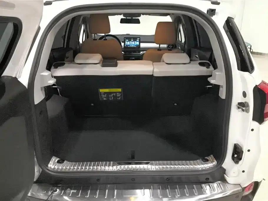 Yuan Pro 2023 401KM Luxury Edition — миниатюра 4