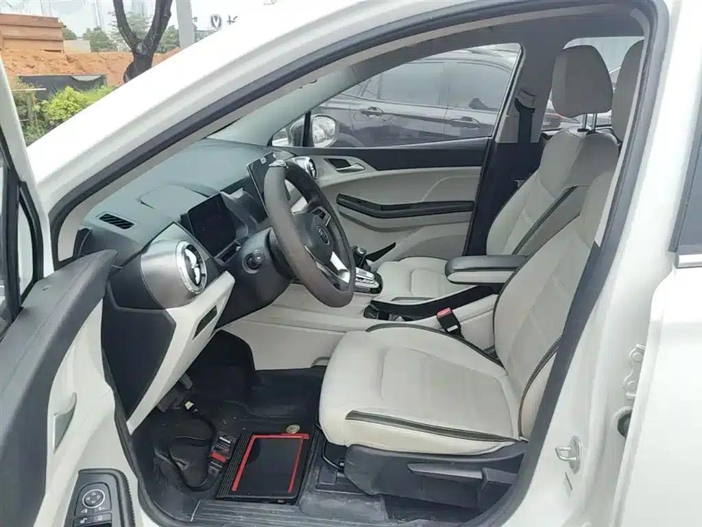 Yuan Pro 2021 401KM Luxury Edition — миниатюра 15