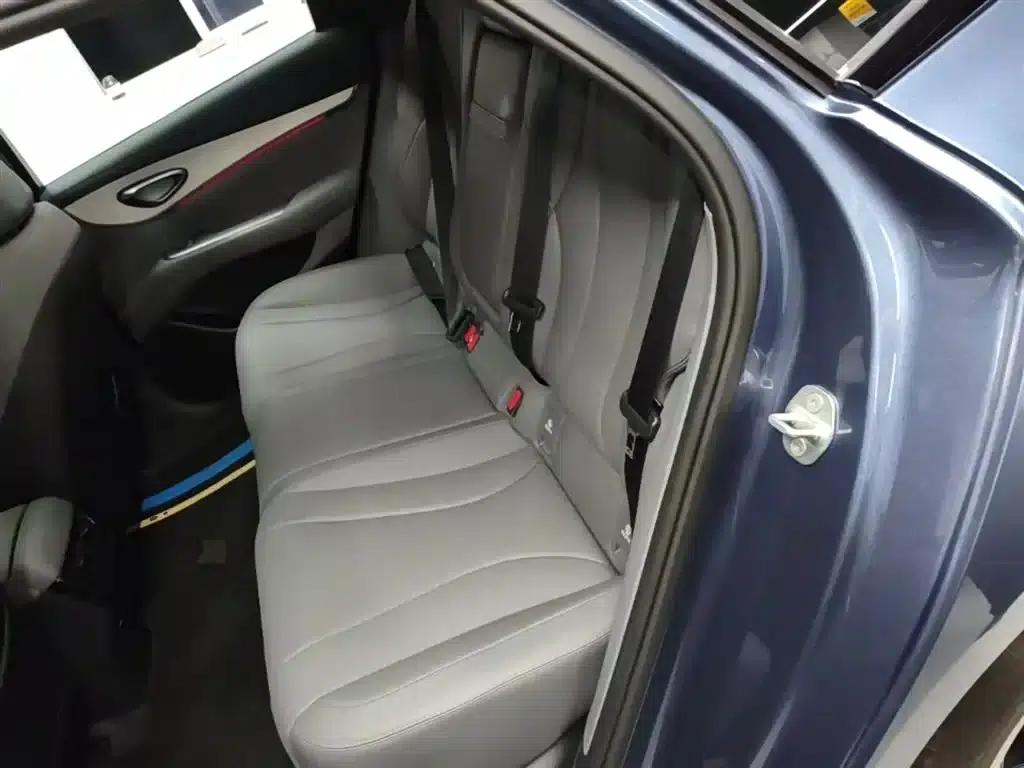 Seal 07 DM-i 2026 Model DM-i 1.5T 230km Premium Edition — миниатюра 17