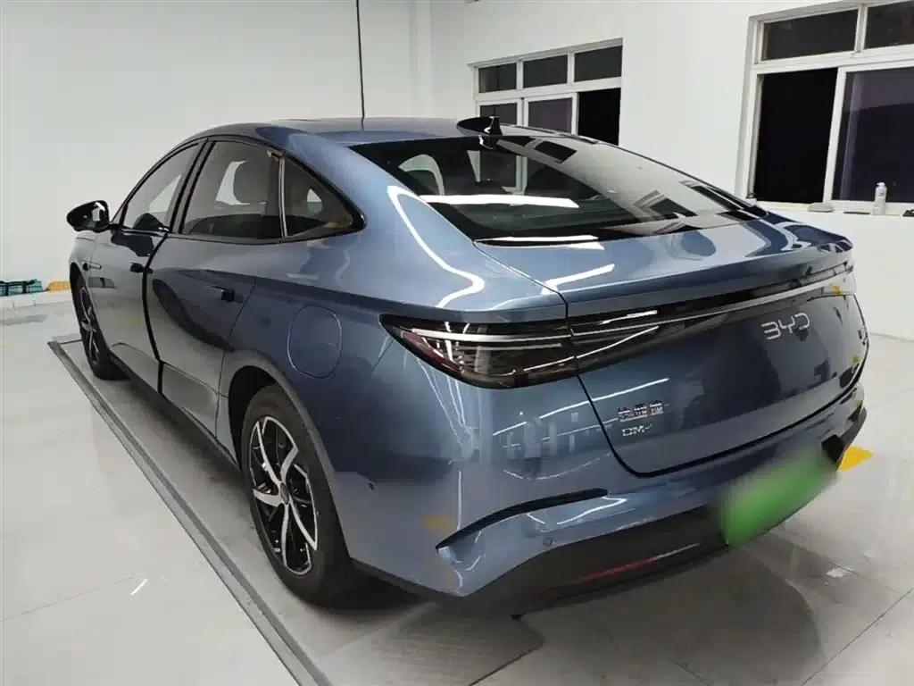 Seal 07 DM-i 2026 Model DM-i 1.5T 230km Premium Edition — миниатюра 5