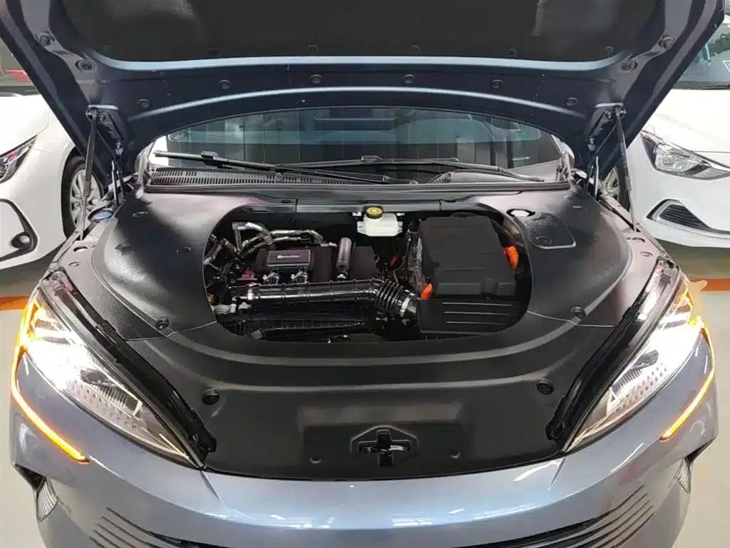 Seal 07 DM-i 2025 Smart Driving Edition DM-i 1.5L 125km Elite — миниатюра 20