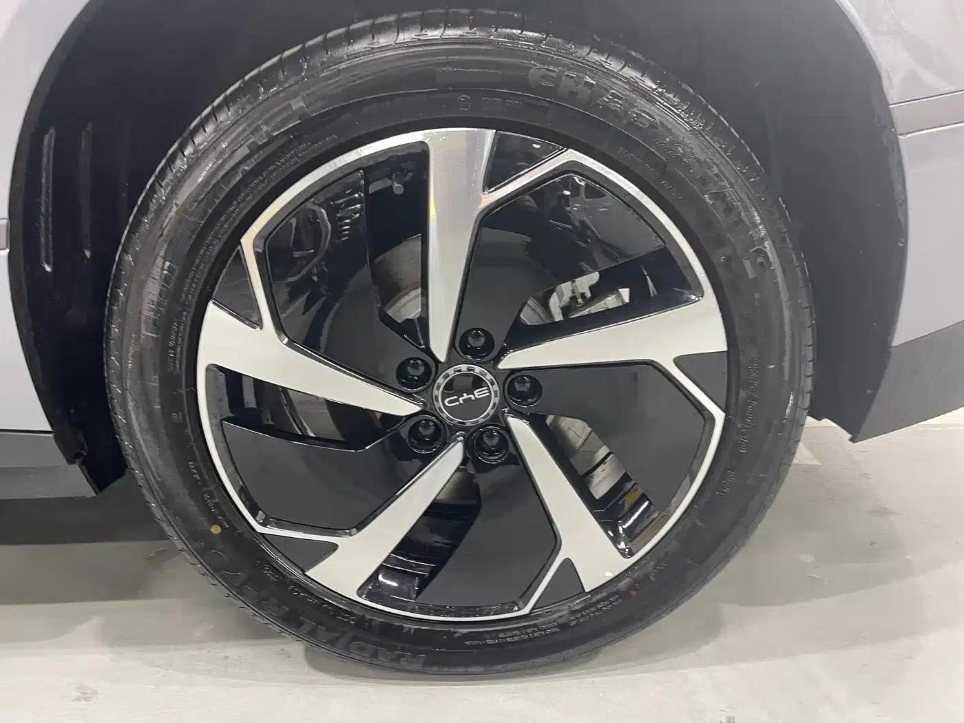 Hiace 06 2025 EV 605 Navigator Plus Edition — миниатюра 7