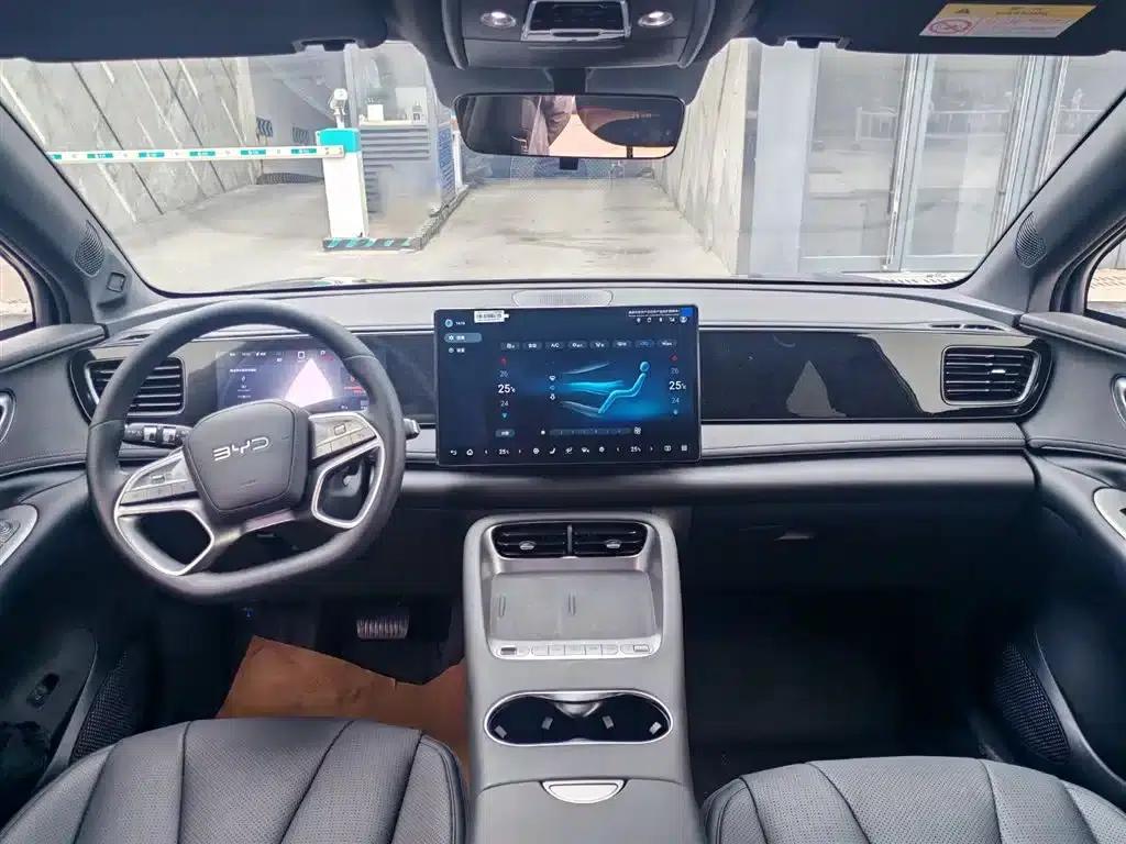 Hiace 06 2025 EV 605 Navigator Pro Edition — миниатюра 13