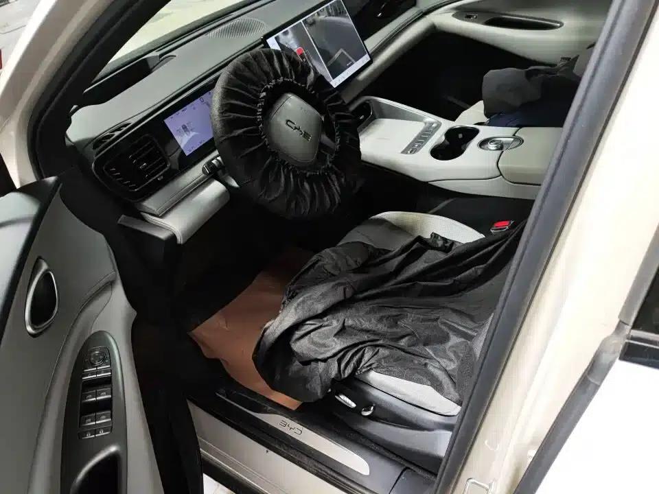 Hiace 06 2025 EV 605 Navigator Plus Edition — миниатюра 5