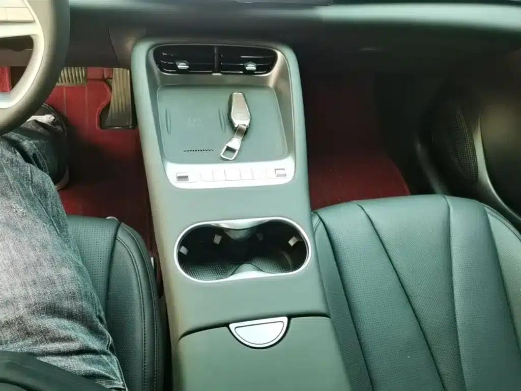 Hiace 06 2025 EV 605 Navigator Pro Edition — миниатюра 14