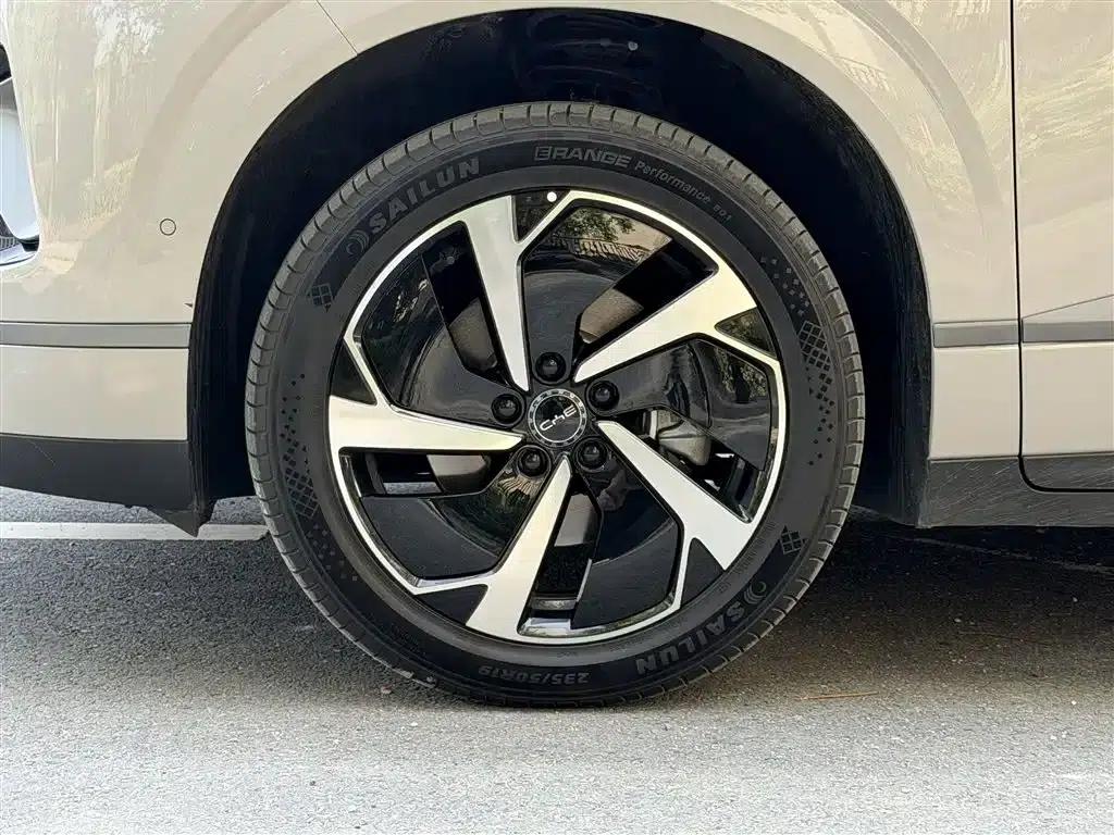 Hiace 06 2025 EV 605 Navigator Pro Edition — миниатюра 23