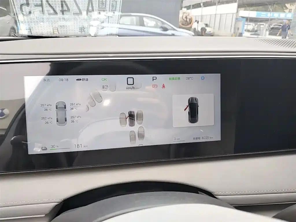 Hiace 06 2025 EV 605 Navigator Pro Edition — миниатюра 12