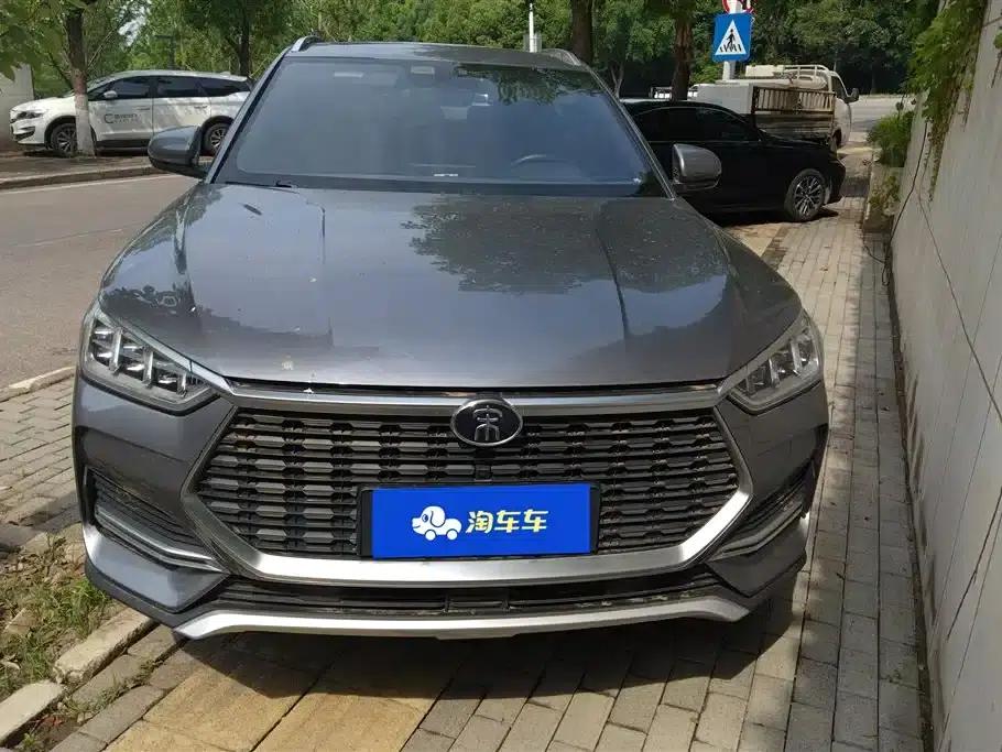 Song PLUS 2020 1.5T Automatic Deluxe Edition — миниатюра 1