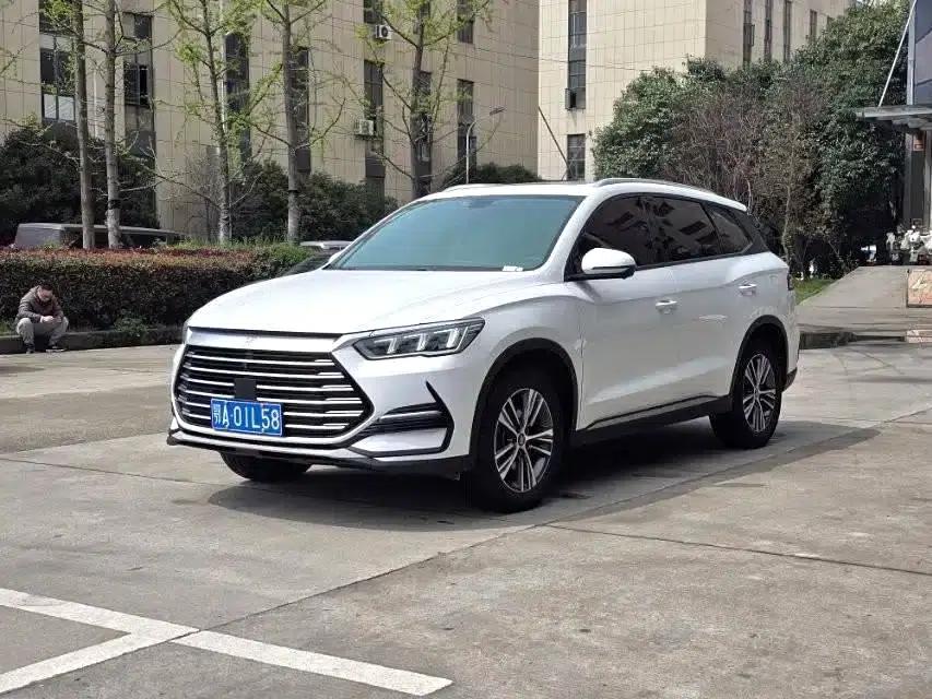 Song PLUS 2020 1.5T Automatic Deluxe Edition — миниатюра 1