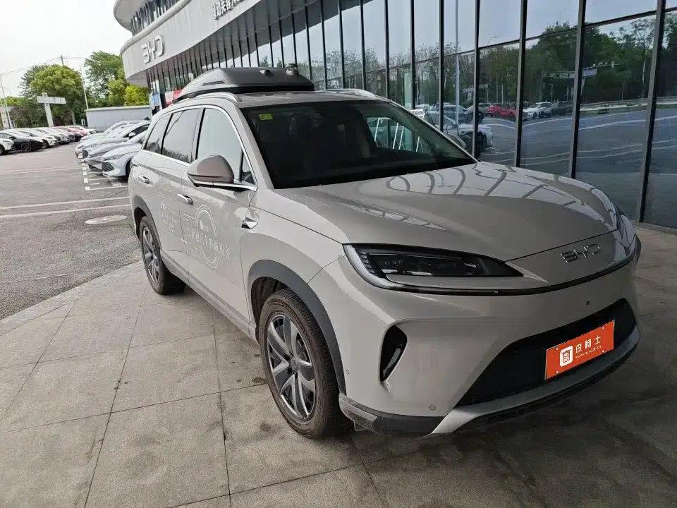 Hiace 07 DM-i 2025 Model 150 Navigator+ Edition — миниатюра 2