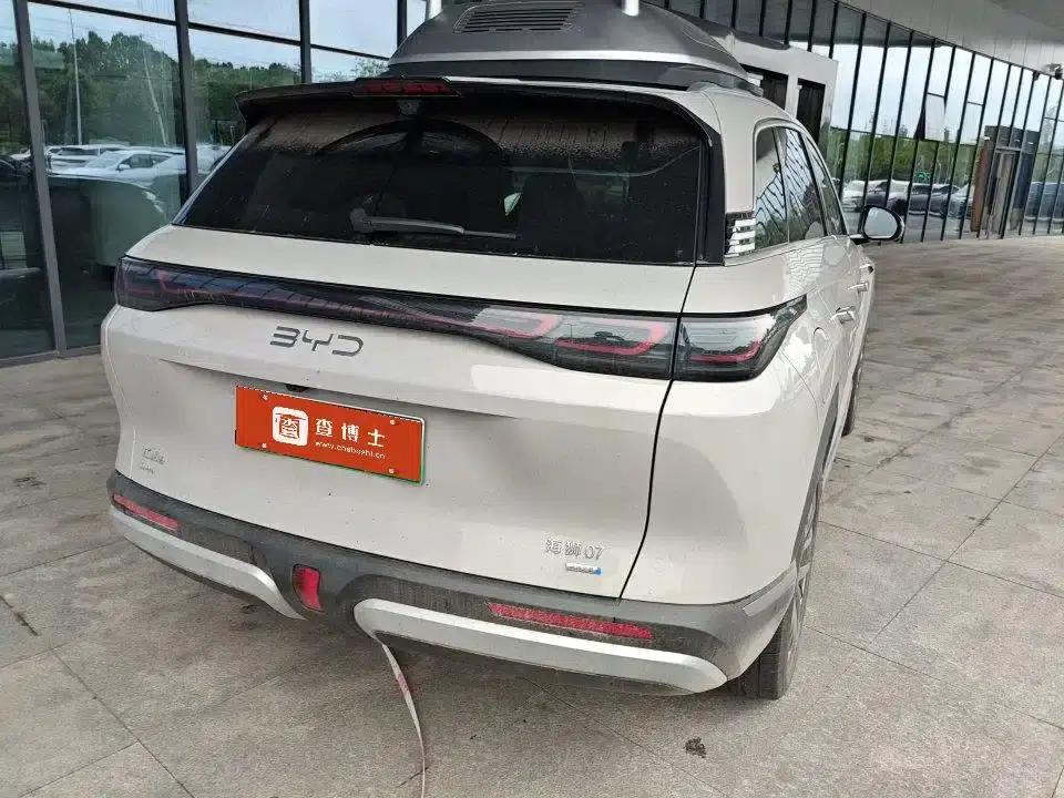 Hiace 07 DM-i 2025 Model 150 Navigator+ Edition — миниатюра 4
