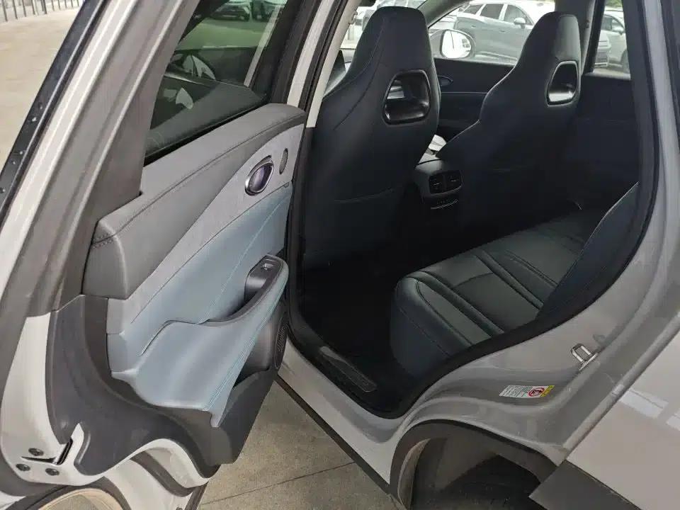 Hiace 07 DM-i 2025 Model 150 Navigator+ Edition — миниатюра 6