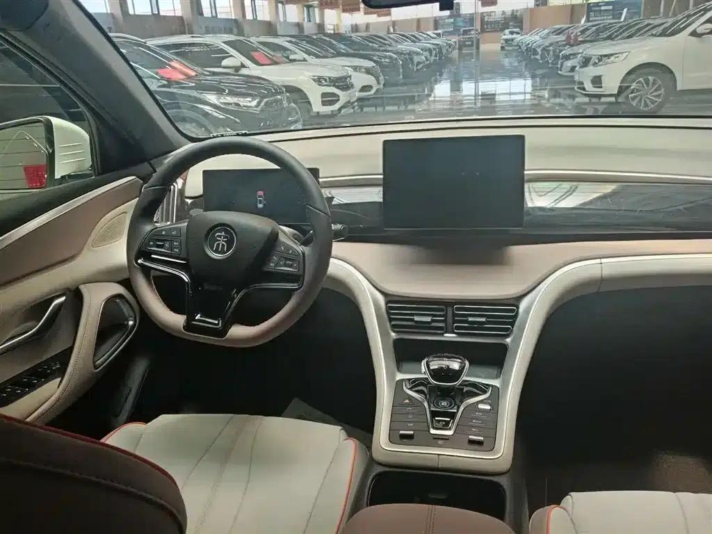 Song Pro New Energy 2024 Glory Edition DM-i 71KM Navigation Model — миниатюра 6