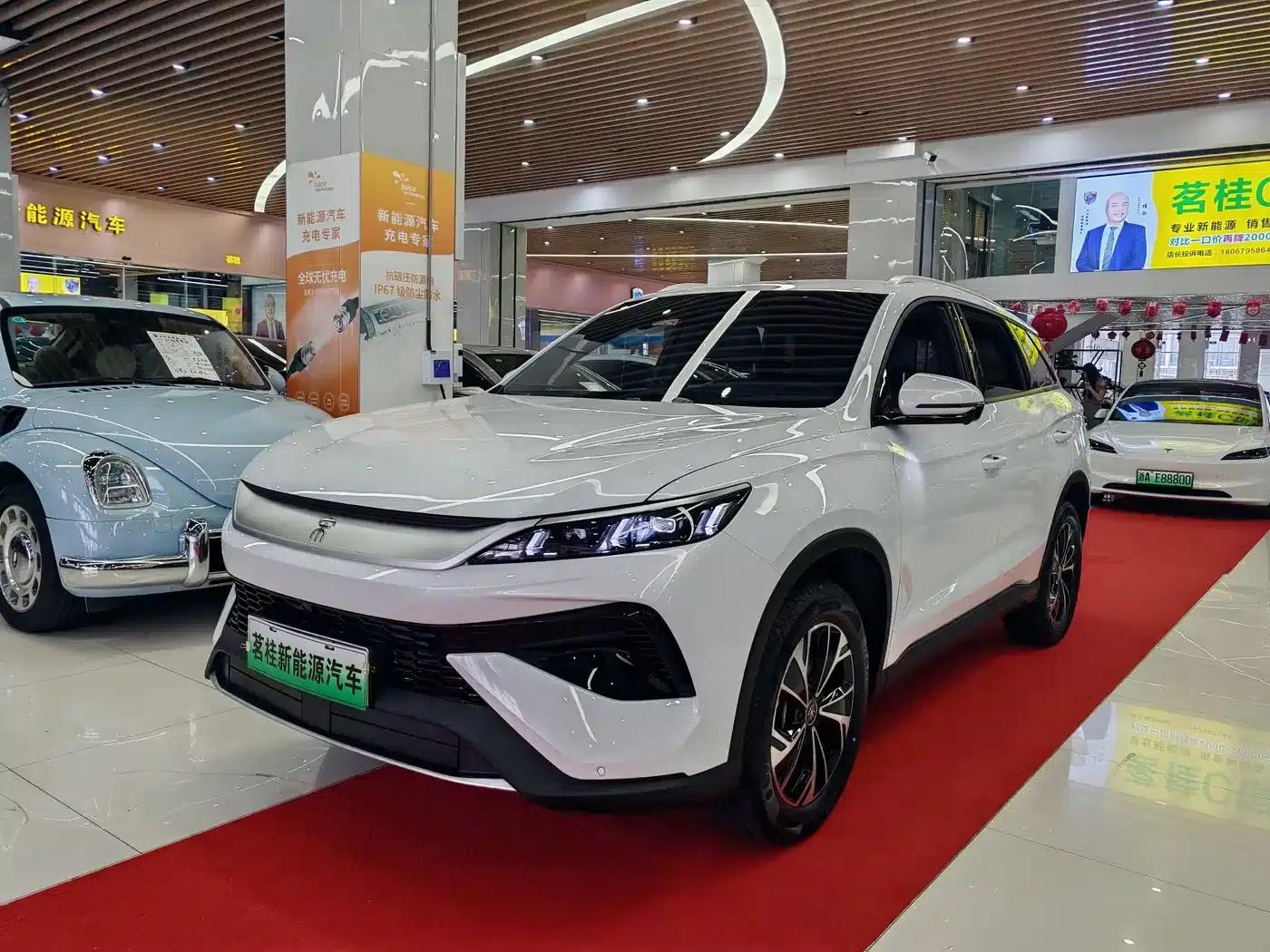 Song Pro New Energy 2026 DM-i 133KM Progressive Edition — миниатюра 1