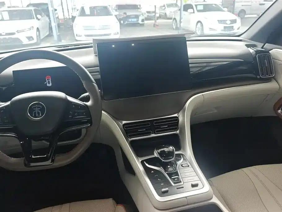 Song Pro New Energy 2022 DM-i 110km Flagship Pro — миниатюра 11