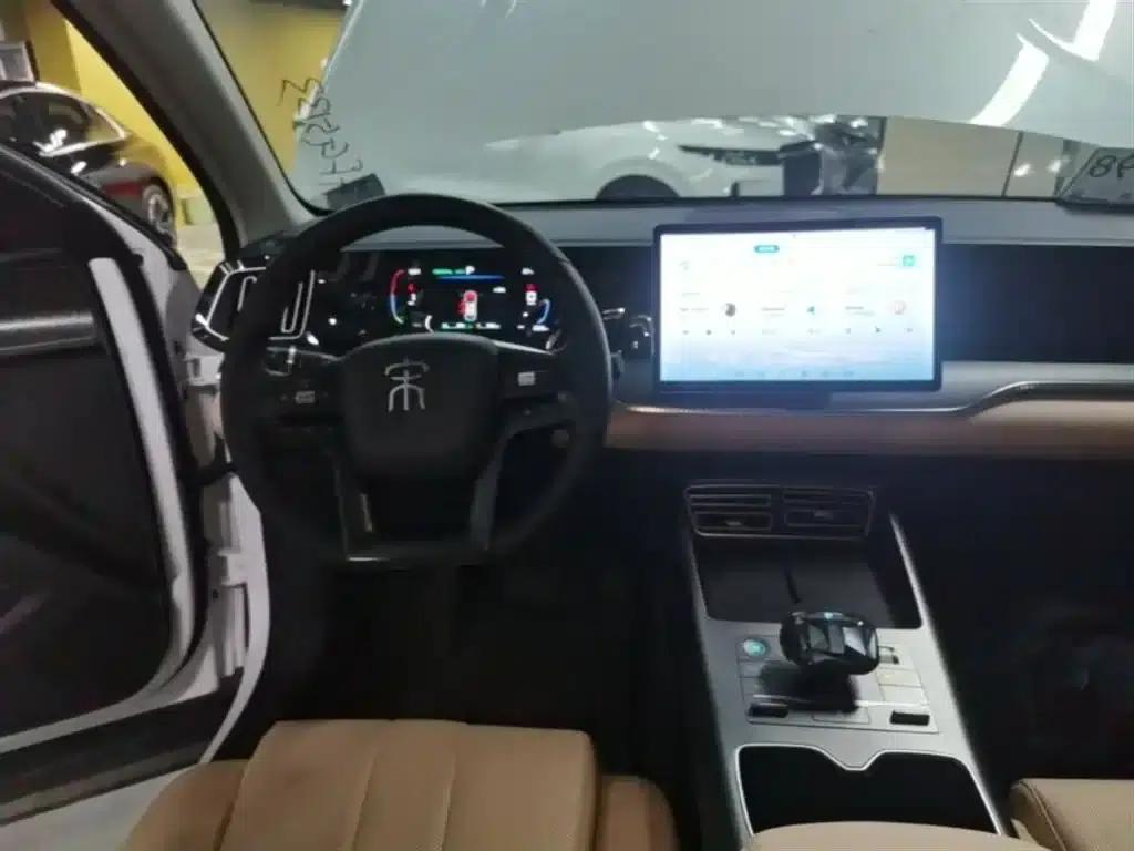 Song Pro New Energy 2025 Model, Second Generation DM-i 75KM Leading Edition — миниатюра 11