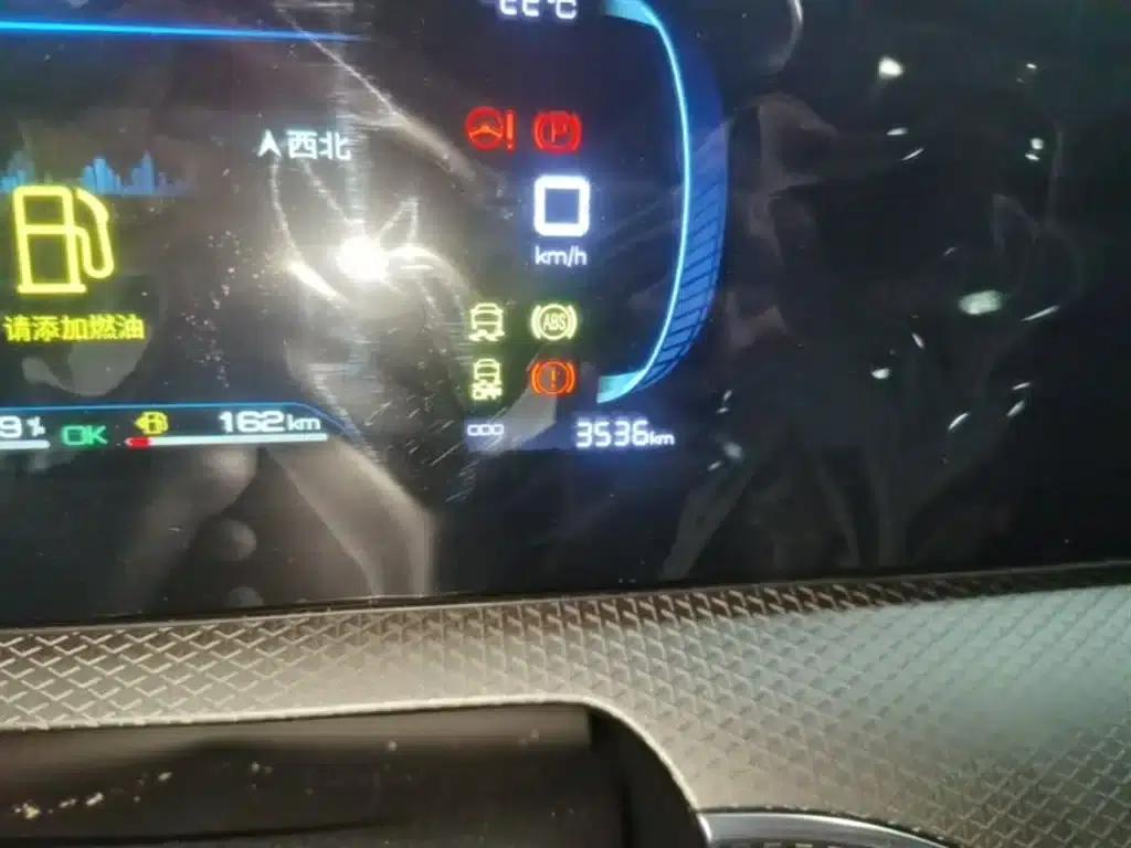 Song Pro New Energy 2025 Model, Second Generation DM-i 75KM Leading Edition — миниатюра 12