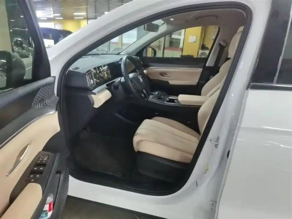 Song Pro New Energy 2025 Model, Second Generation DM-i 75KM Leading Edition — миниатюра 15