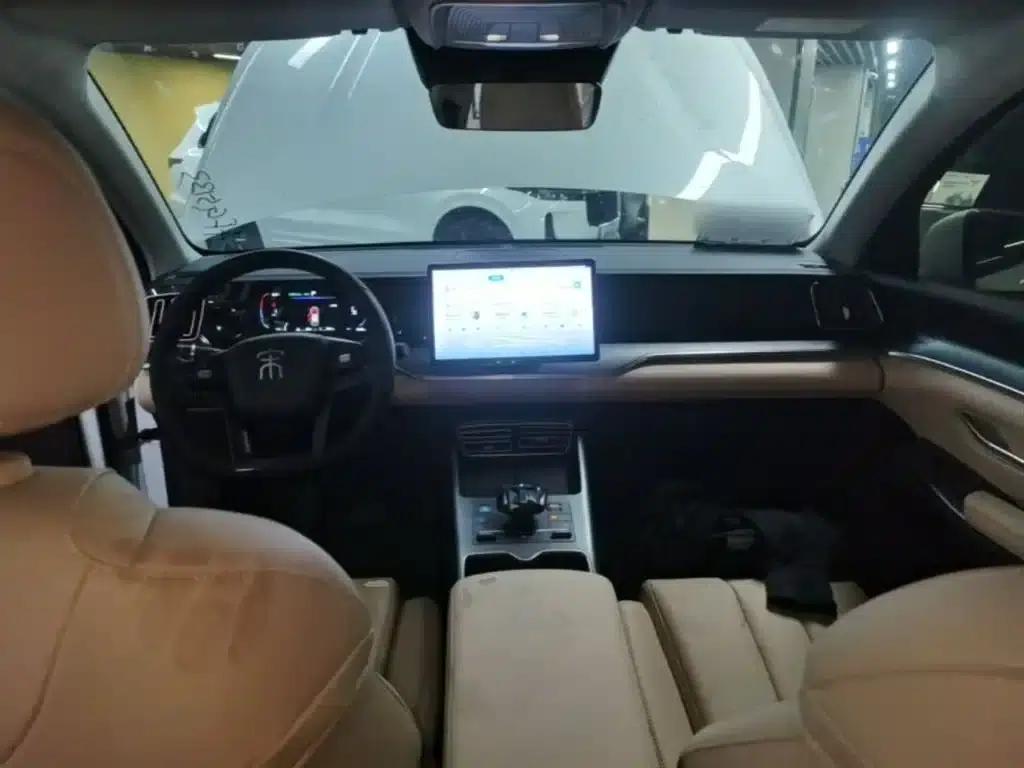 Song Pro New Energy 2025 Model, Second Generation DM-i 75KM Leading Edition — миниатюра 10