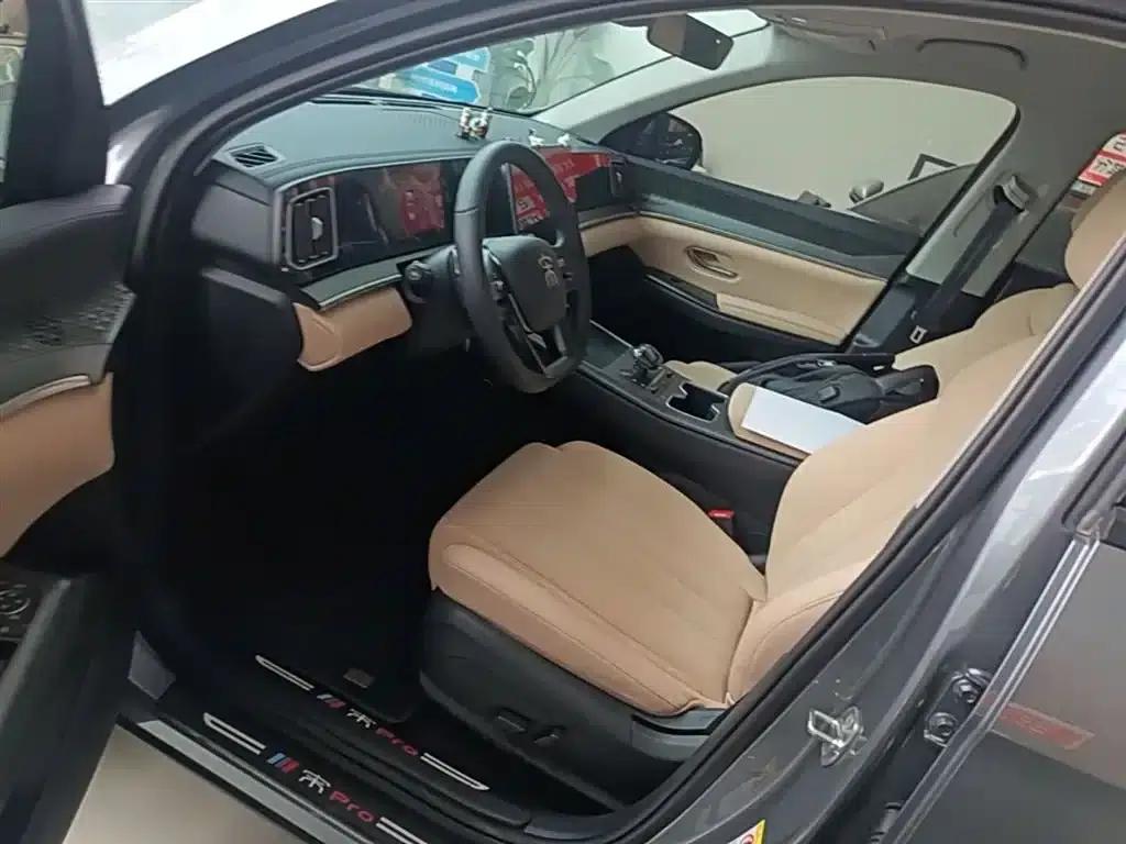 Song Pro New Energy 2025 Model, Second Generation Intelligent Driving Edition DM-i 75KM Leading Edition — миниатюра 14