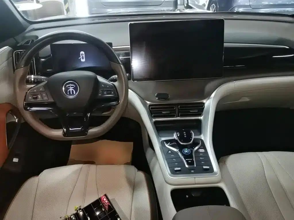 Song Pro New Energy 2022 DM-i 110km Flagship Pro — миниатюра 10