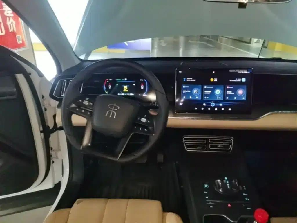 Song Pro New Energy 2025 Model, Second Generation Intelligent Driving Edition DM-i 75KM Leading Edition — миниатюра 11