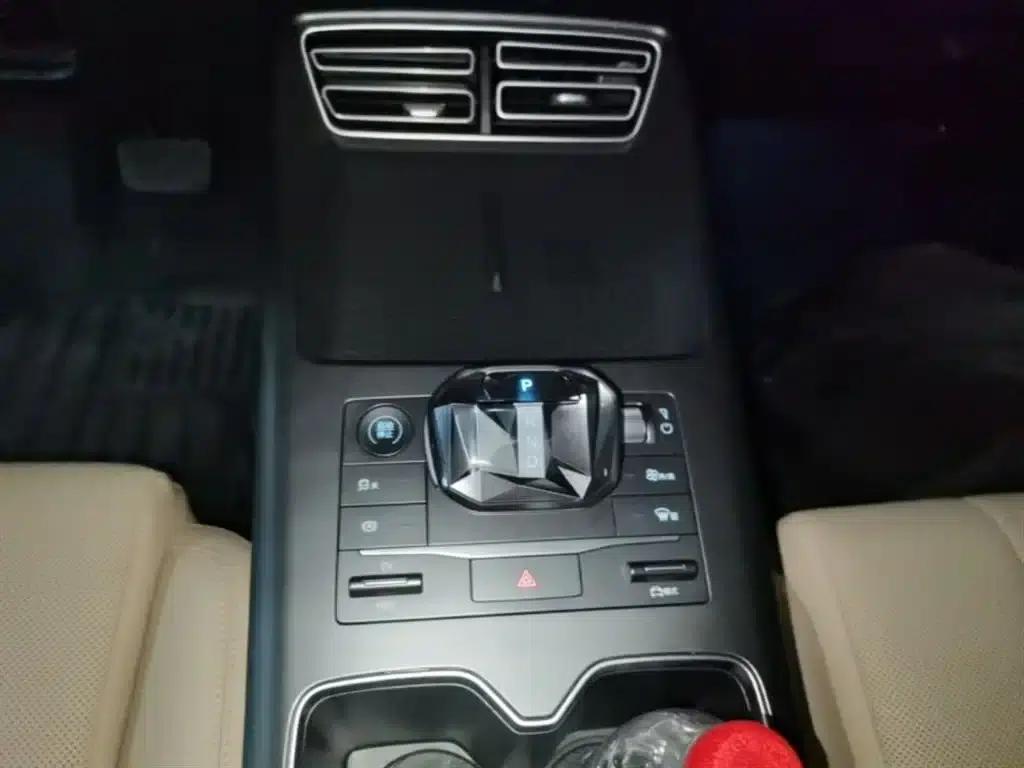 Song Pro New Energy 2025 Model, Second Generation Intelligent Driving Edition DM-i 75KM Leading Edition — миниатюра 14