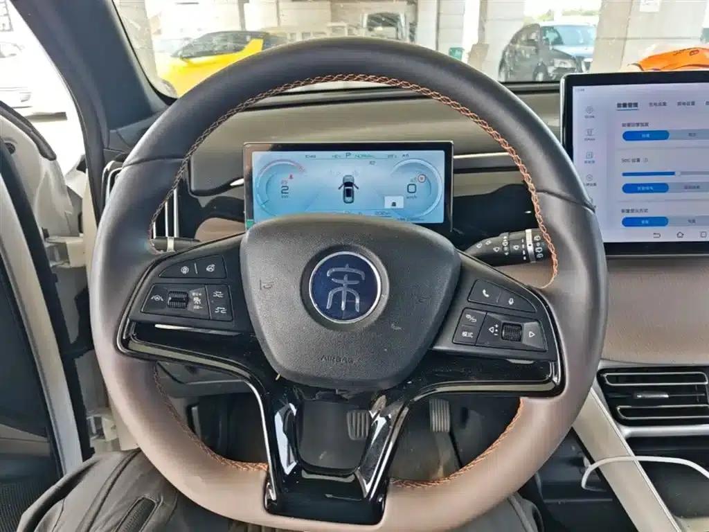 Song Pro New Energy 2024 Glory Edition DM-i 71KM Superior Model — миниатюра 11