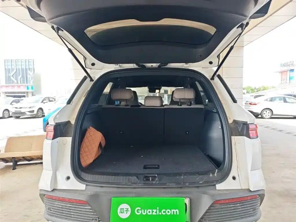 Song Pro New Energy 2024 Glory Edition DM-i 71KM Superior Model — миниатюра 19