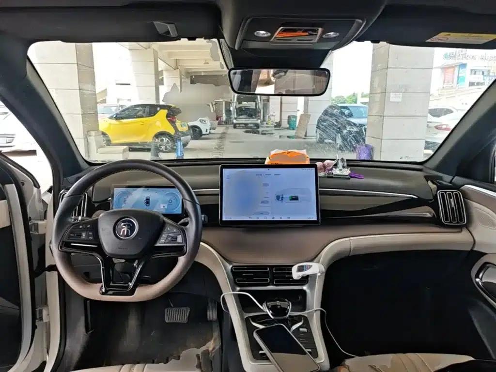 Song Pro New Energy 2024 Glory Edition DM-i 71KM Superior Model — миниатюра 10