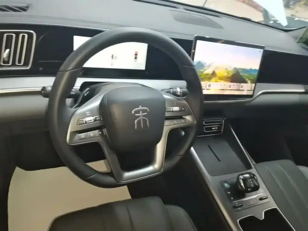 Song Pro New Energy 2025 Model, Second Generation Intelligent Driving Edition DM-i 75KM Leading Edition — миниатюра 11
